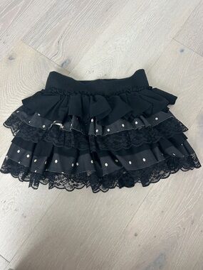 Zemeta Black Polka Dot Lace Ruffle Skirt
